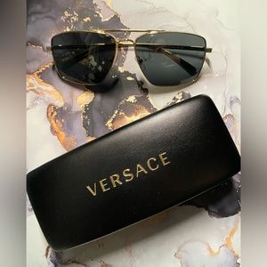 NIB Men’s Versace Gold Tone Greca Navigator